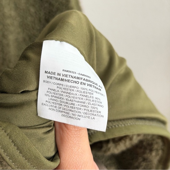 Nike Sherpa Training Wrap Front Tie Long Sleeve Fleece Sweatshirt Size XL Green - Picture 6 of 8